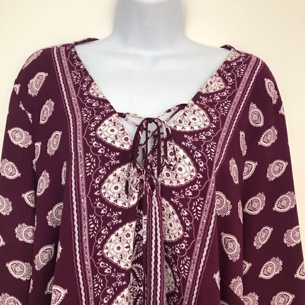 NWOT Kate & Mallory Light and Airy Burgundy Top